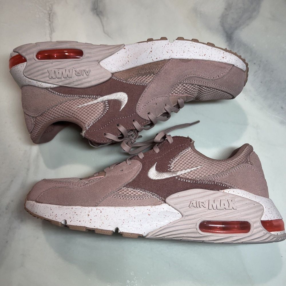 Size 9.5 - Nike Air Max Excee Rose Whisper Women's Sneakers - Picture 2 of 10